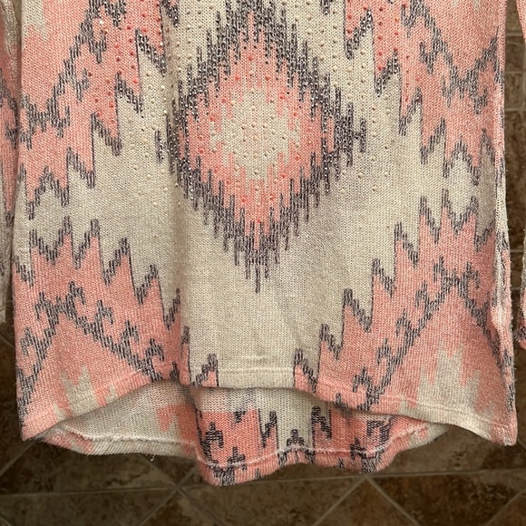 Vocal Top with Hood - Picture 3 of 5